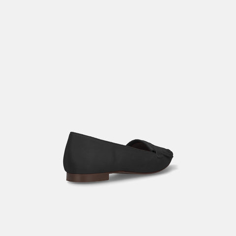 2025AW：ポインテッドトゥ フリンジ ローファー（m17058）ブラックS/mamian（マミアン）