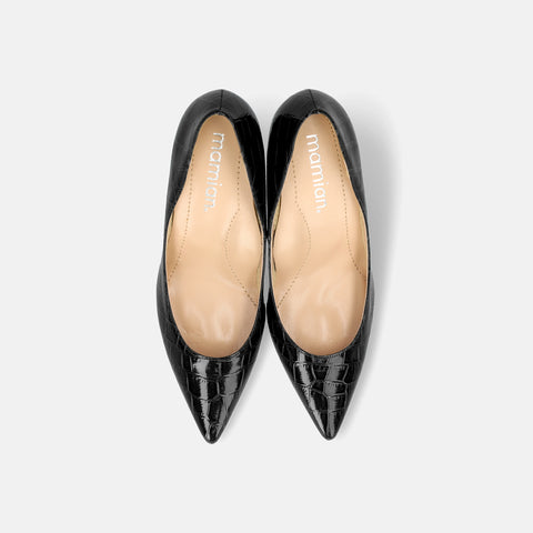 予約：2025AW：iCoN COLORS：ポインテッドトゥ クロコ型押し パンプス（C76534）ブラックCR/mamian（マミアン）
